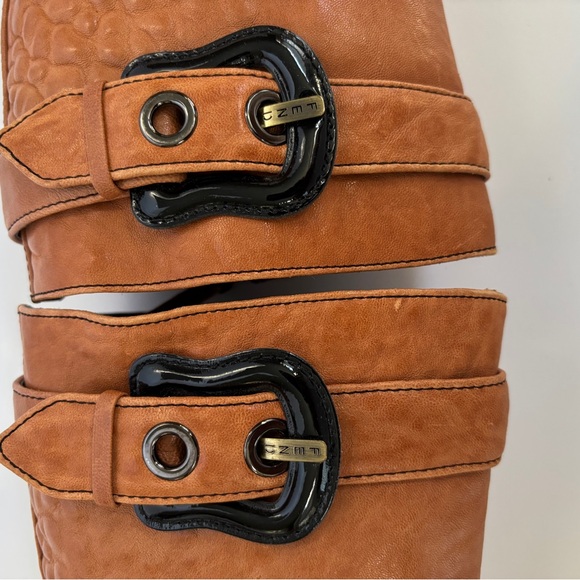 Fendi B-Buckle Tall Leather Boots | Tan | New Without Tags|35|Gorgeous Leather - Picture 8 of 12